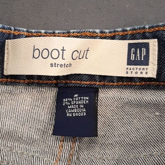 GAP Factory Bootcut Stretch Denim Jeans - Picture 3 of 9